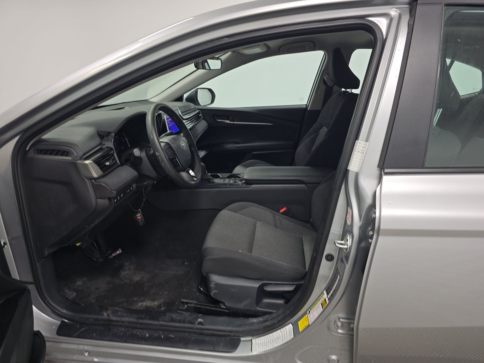 2025 Toyota Camry LE FWD