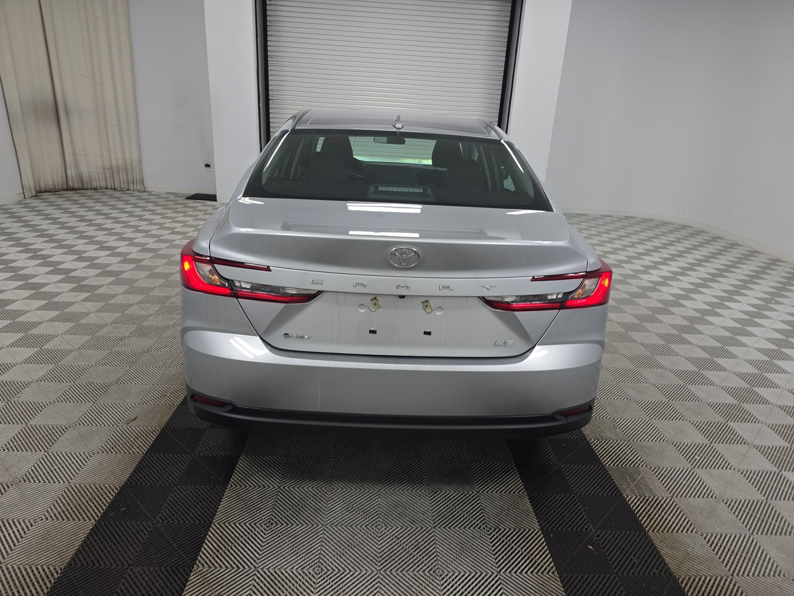 2025 Toyota Camry LE FWD