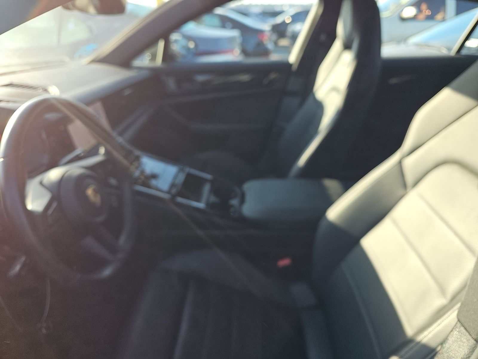 2025 Porsche Panamera 4 AWD