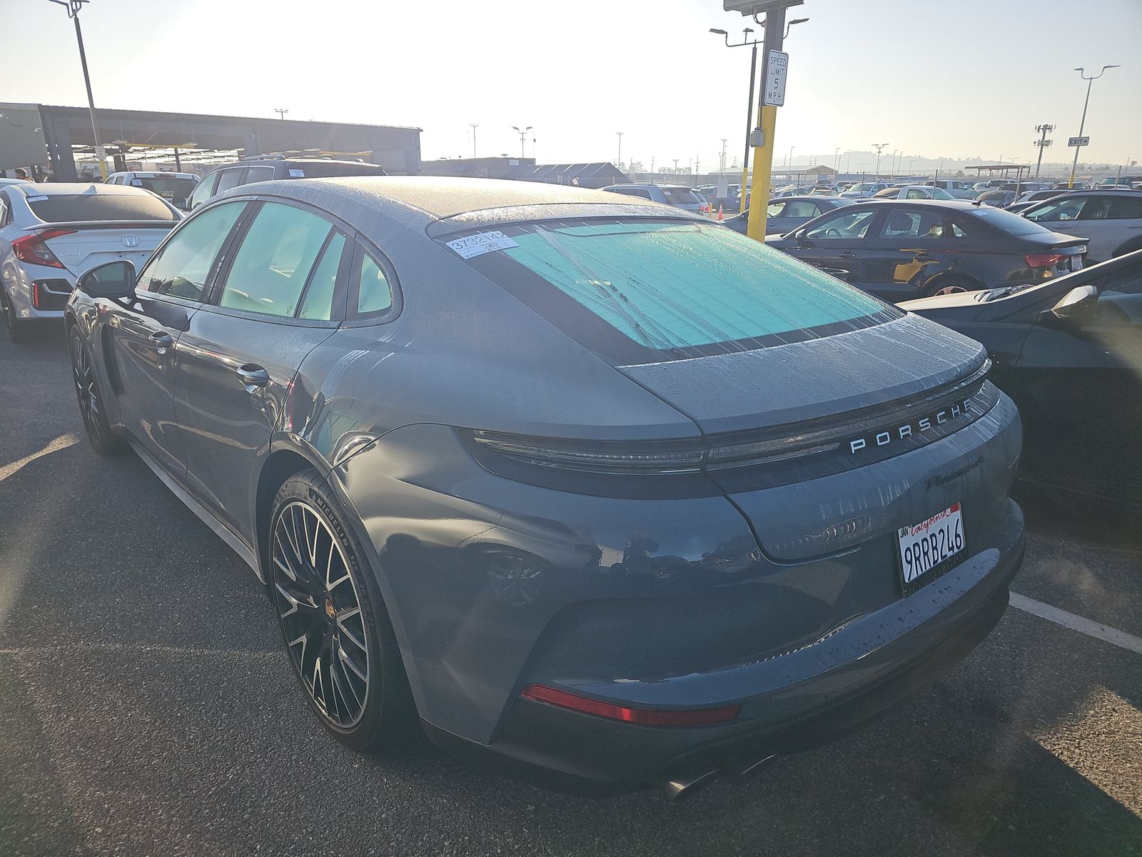 2025 Porsche Panamera 4 AWD