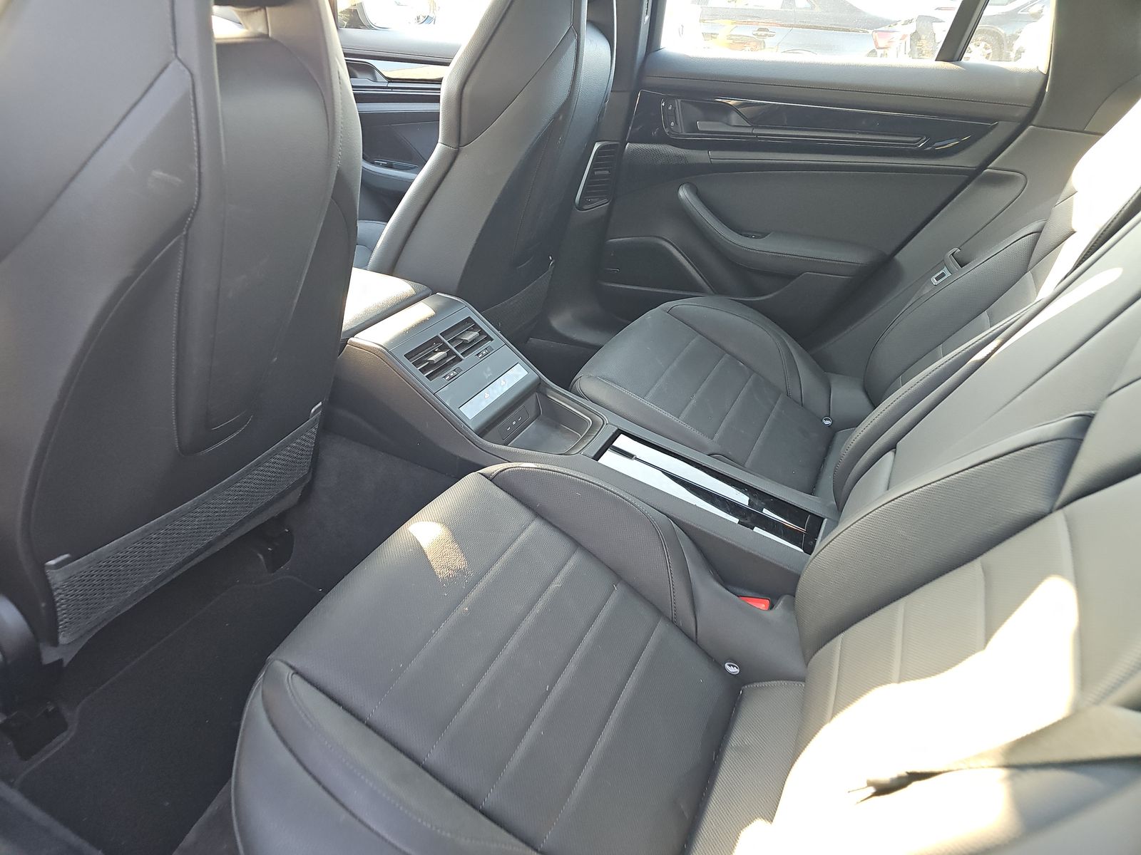 2025 Porsche Panamera 4 AWD