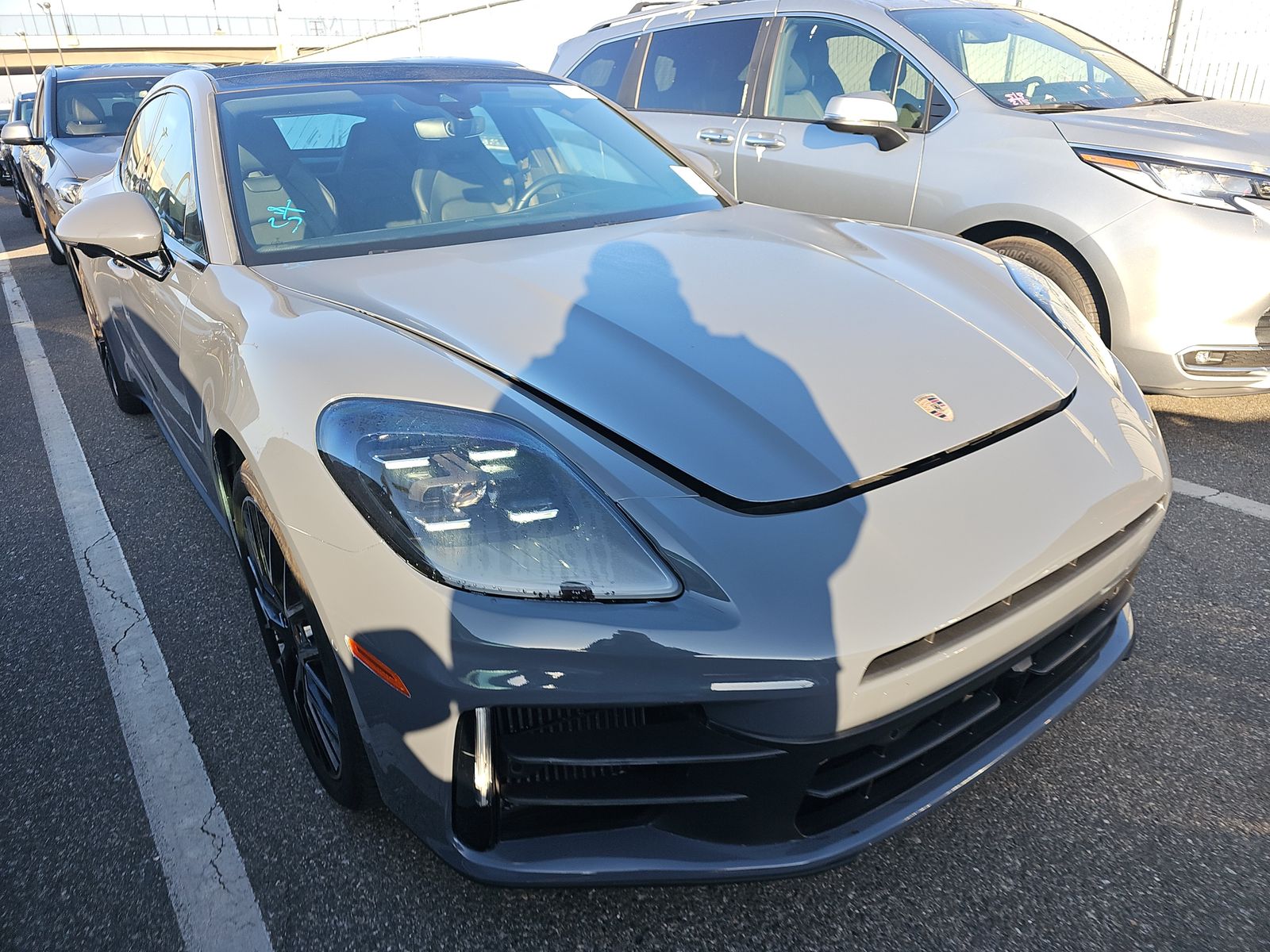 2025 Porsche Panamera 4 AWD