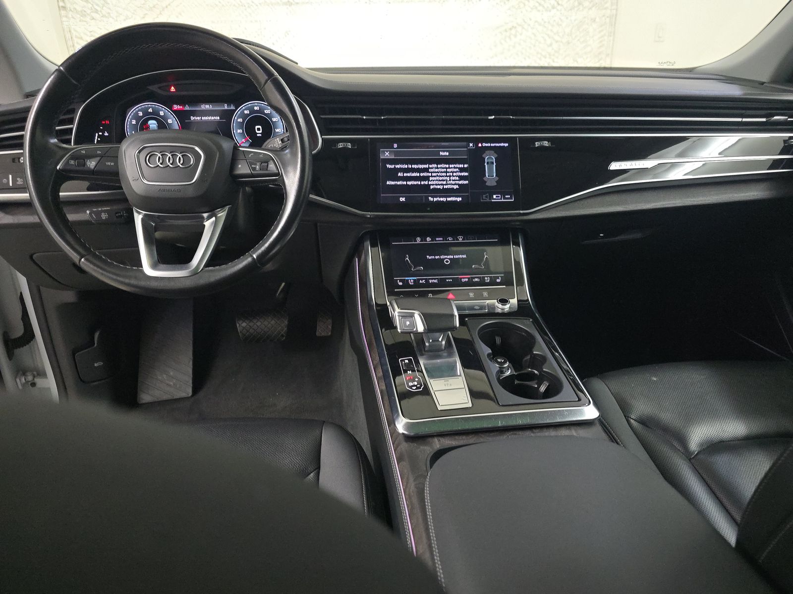 2022 Audi Q8 Prestige AWD