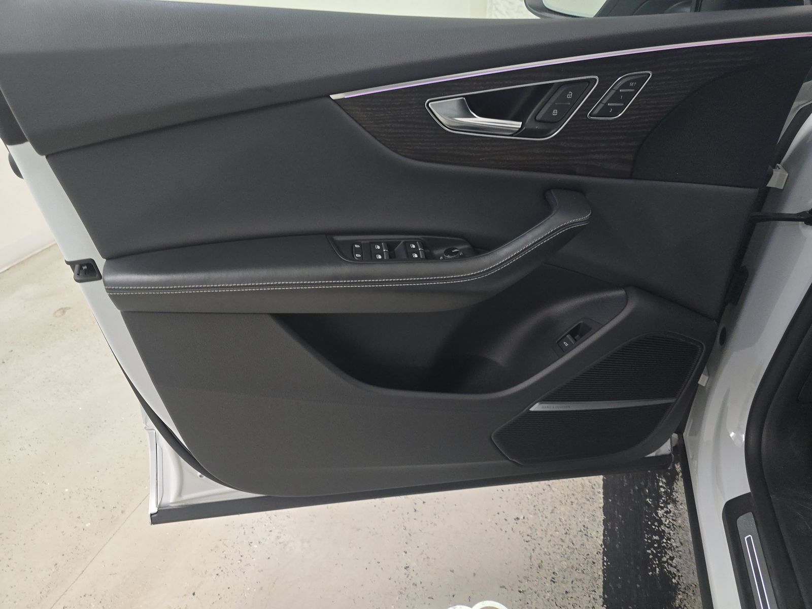 2022 Audi Q8 Prestige AWD