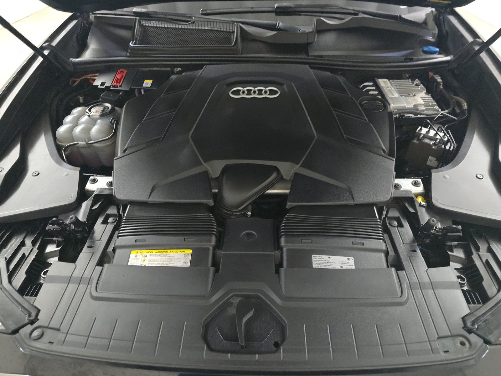 2019 Audi Q8 Premium Plus AWD