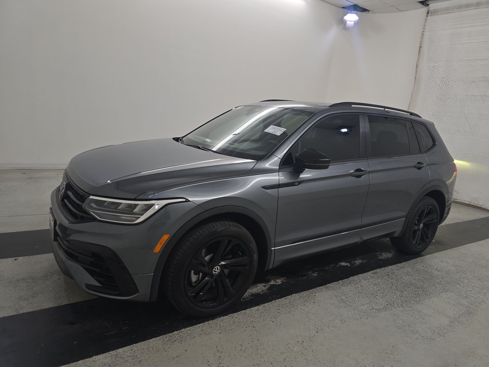 2024 Volkswagen Tiguan 2.0T SE R-Line Black FWD