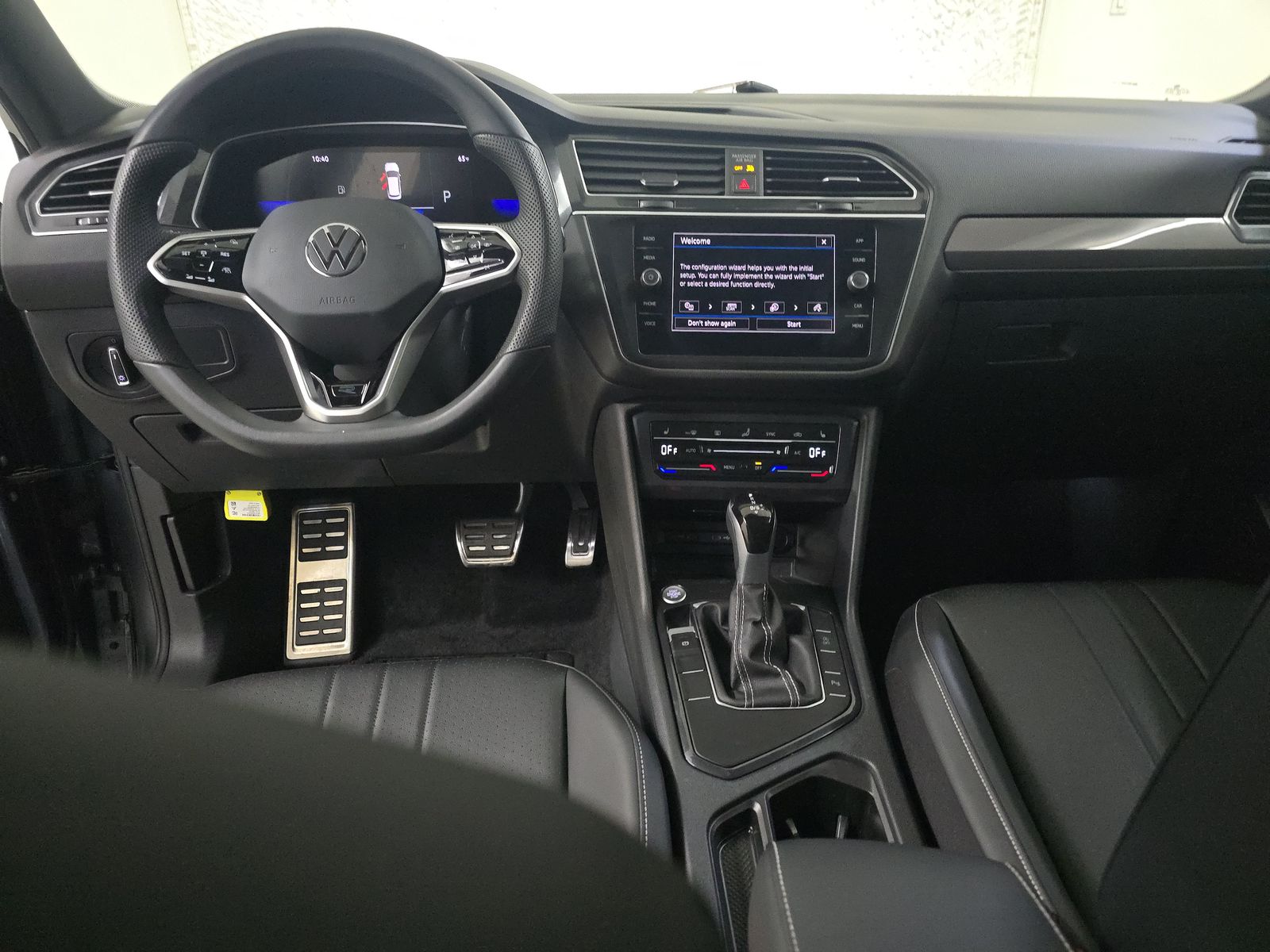 2024 Volkswagen Tiguan 2.0T SE R-Line Black FWD