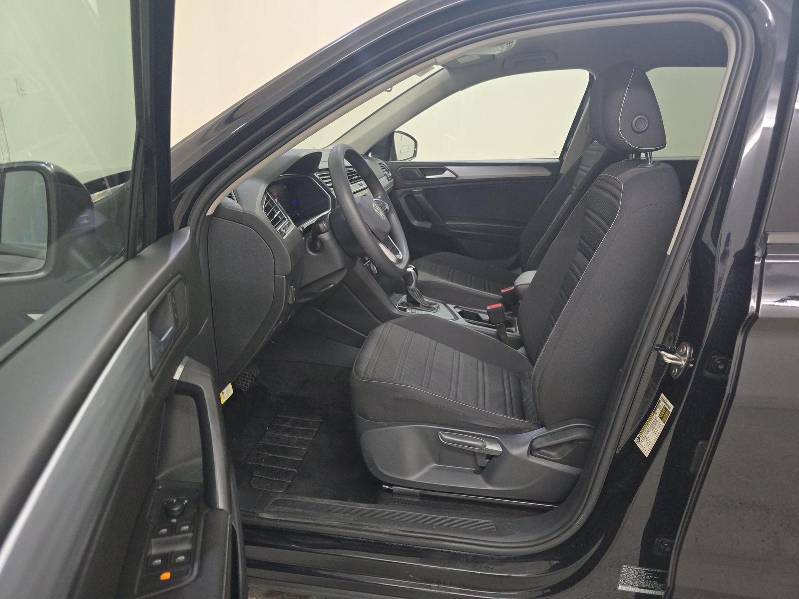 2022 Volkswagen Tiguan 2.0T S FWD