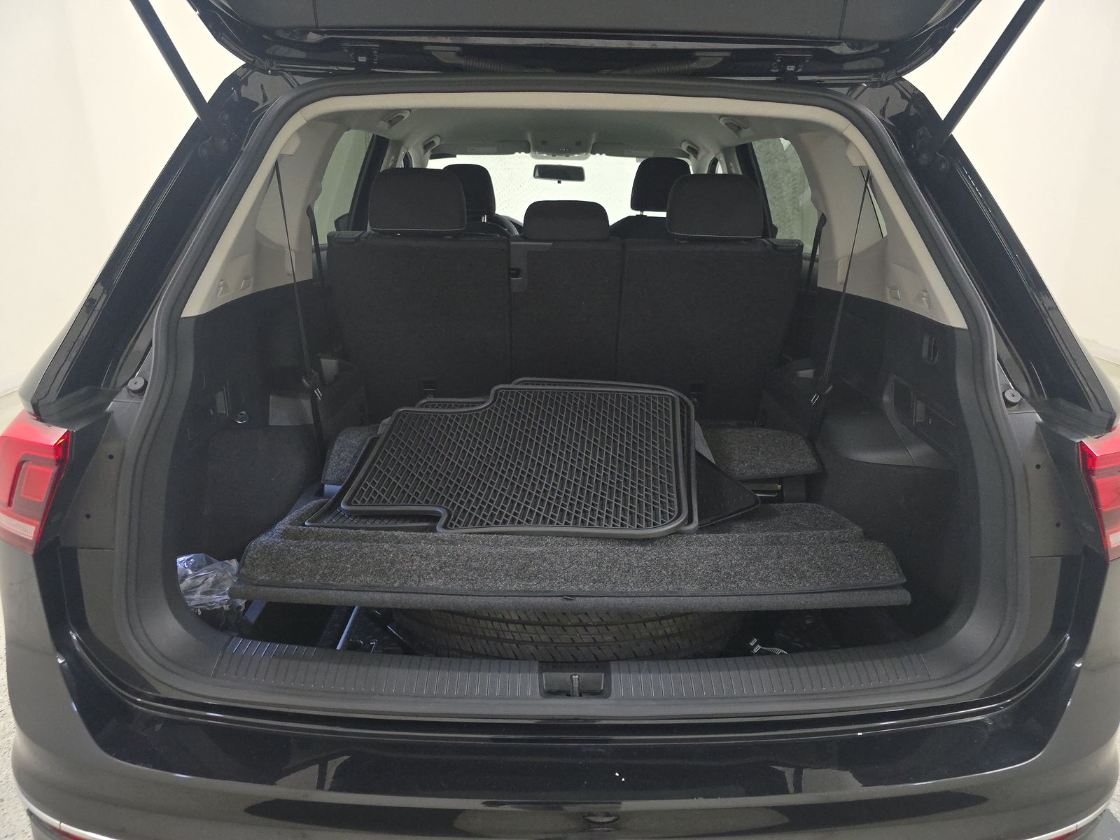 2022 Volkswagen Tiguan 2.0T S FWD