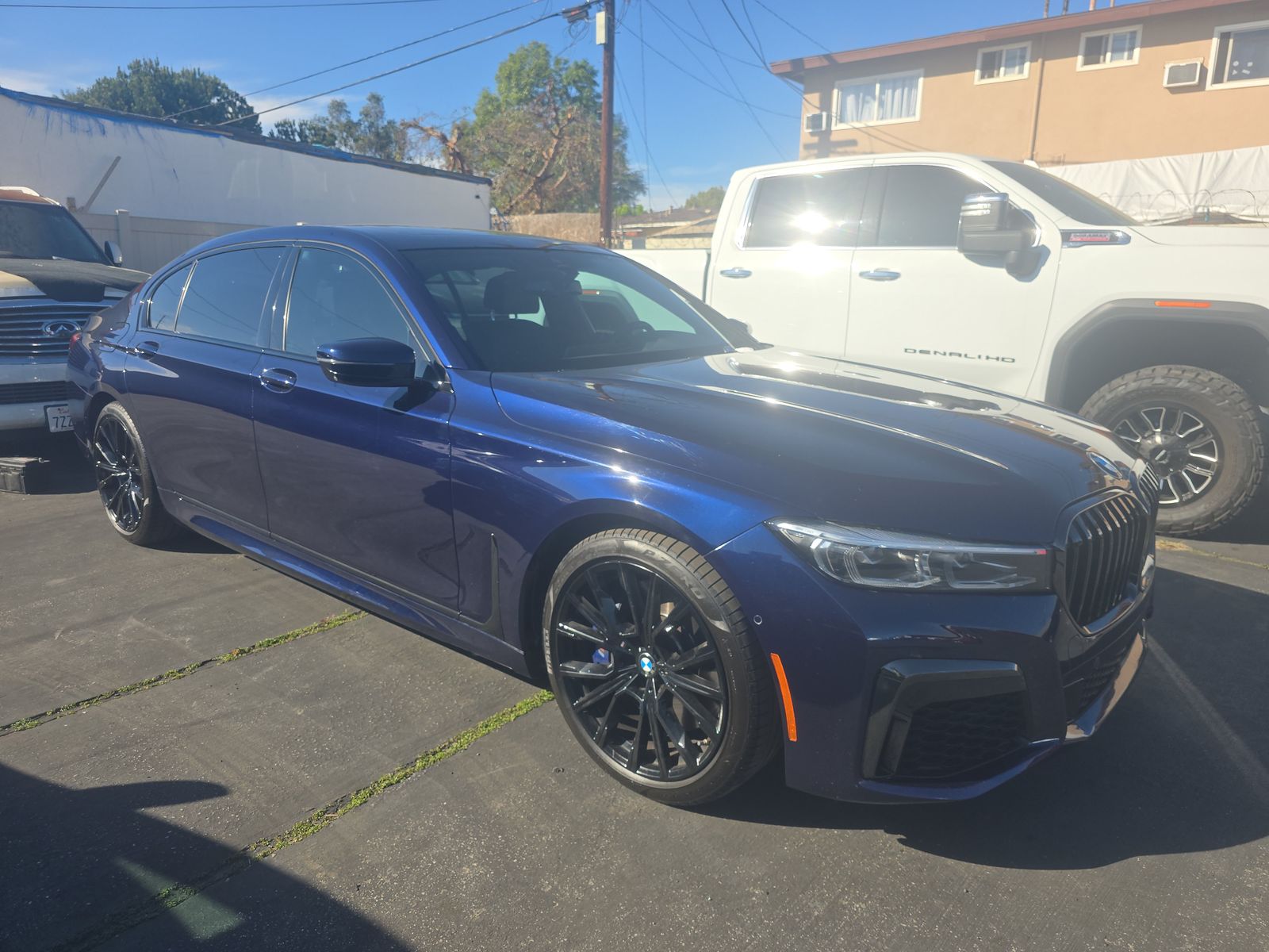 2022 BMW 7 Series 740i RWD