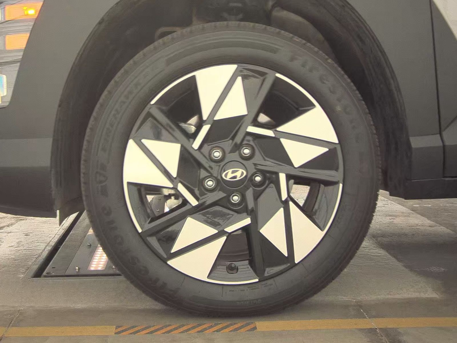 2025 Hyundai Kona SEL AWD