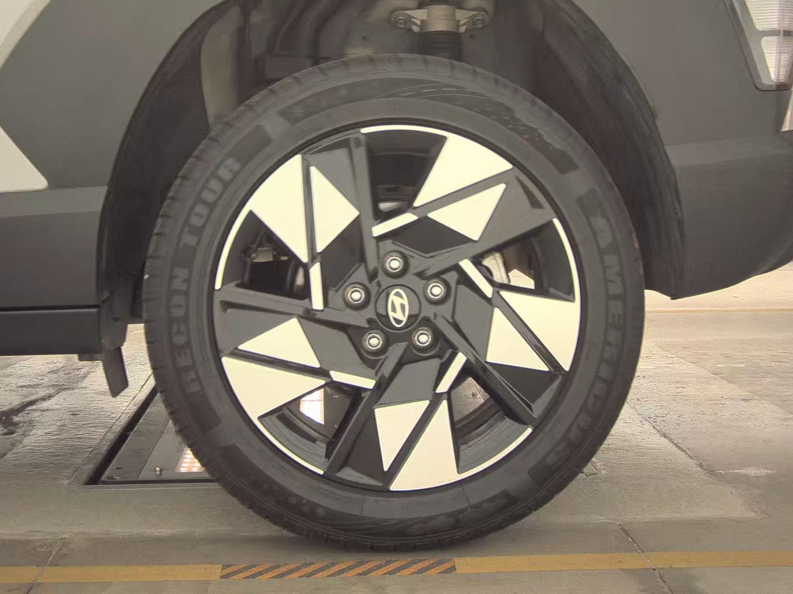 2025 Hyundai Kona SEL AWD