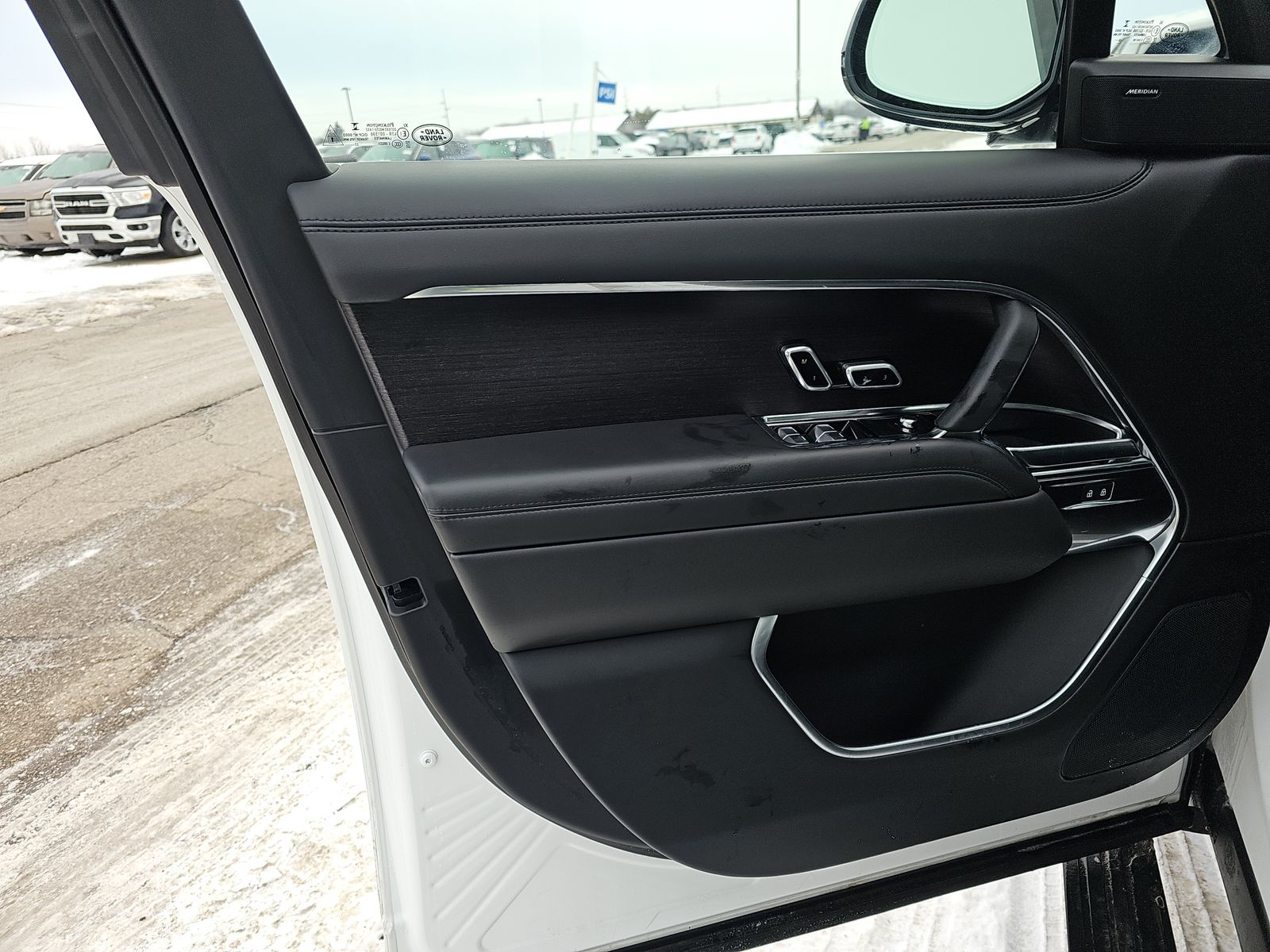 2023 Land Rover Range Rover SE AWD