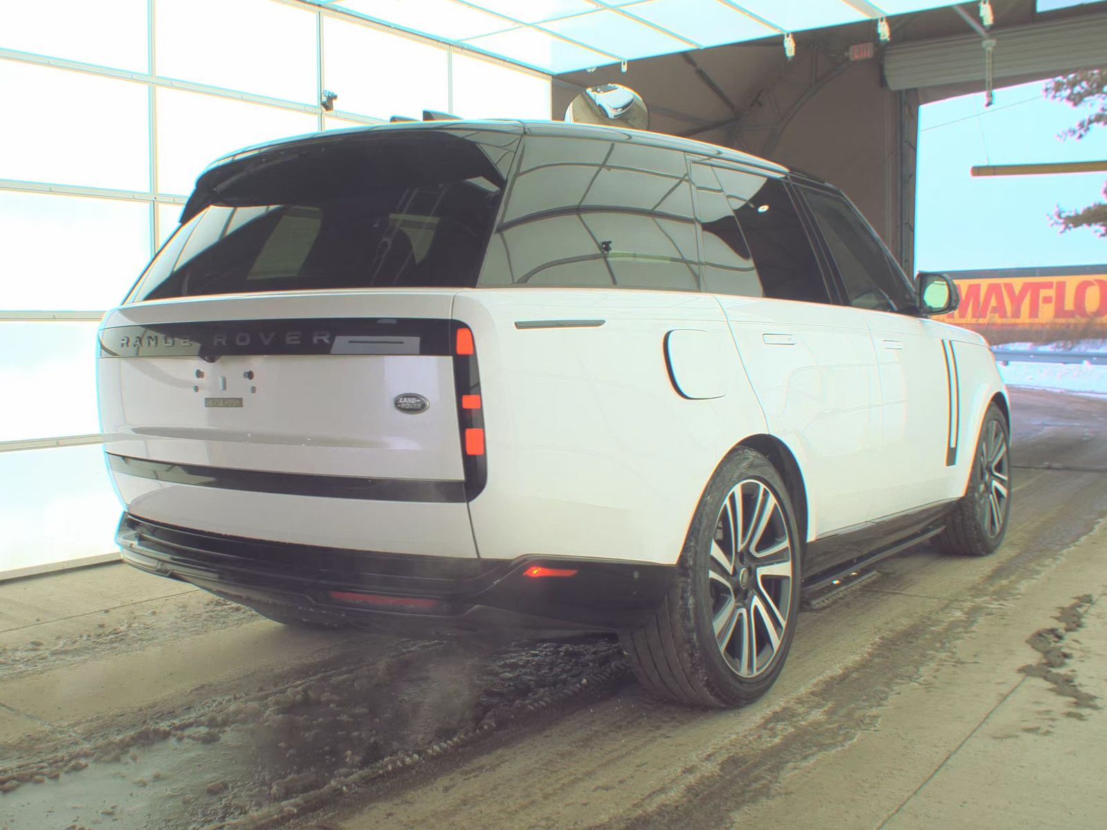 2023 Land Rover Range Rover SE AWD