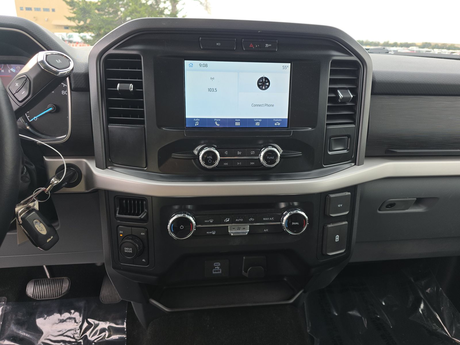2022 Ford F-150 XLT AWD