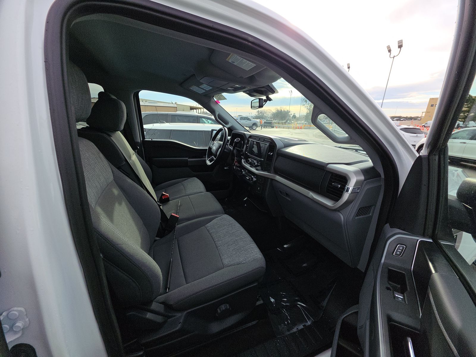 2022 Ford F-150 XLT AWD
