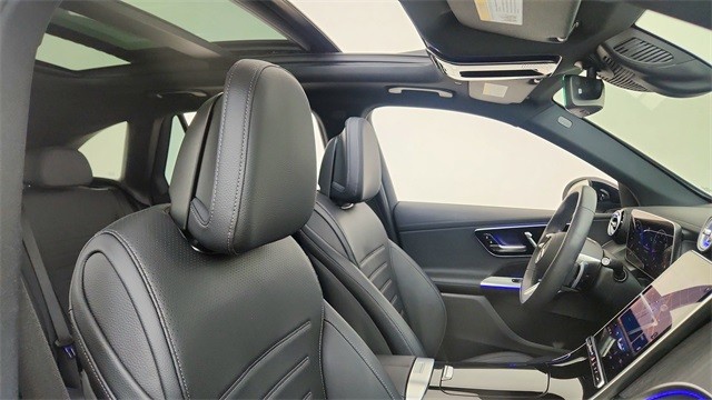 2025 Mercedes-Benz GLC GLC 300 RWD