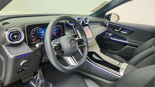 2025 Mercedes-Benz GLC GLC 300 RWD