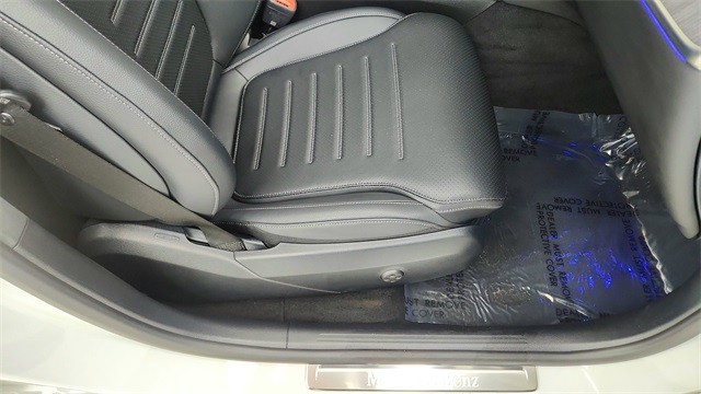 2025 Mercedes-Benz GLC GLC 300 RWD