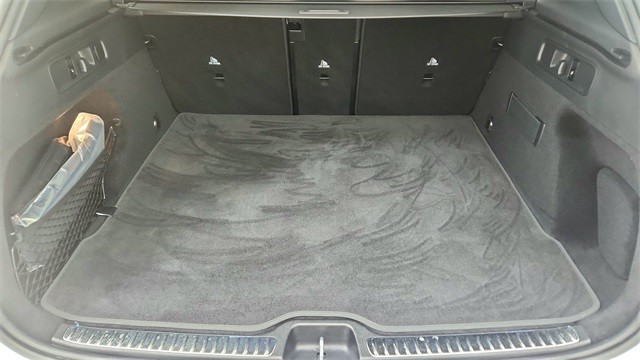 2025 Mercedes-Benz GLC GLC 300 RWD