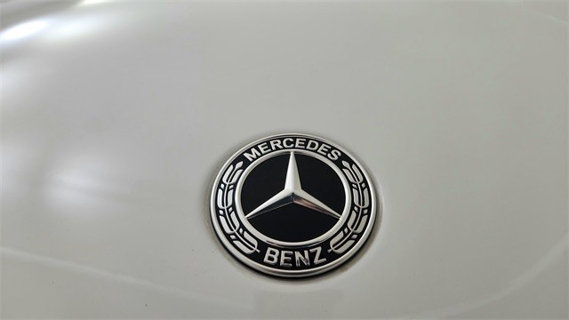 2025 Mercedes-Benz GLC GLC 300 RWD