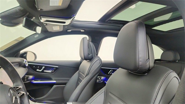 2025 Mercedes-Benz GLC GLC 300 RWD