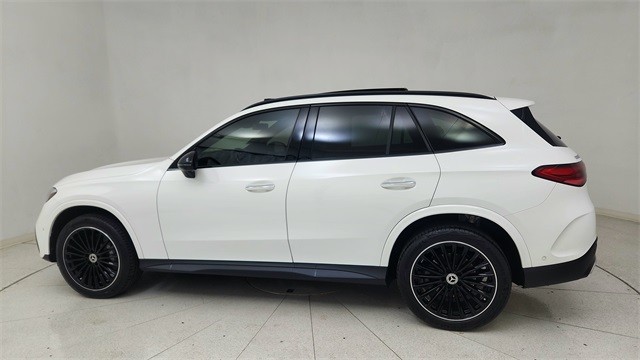 2025 Mercedes-Benz GLC GLC 300 RWD