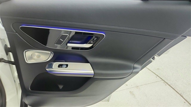 2025 Mercedes-Benz GLC GLC 300 RWD