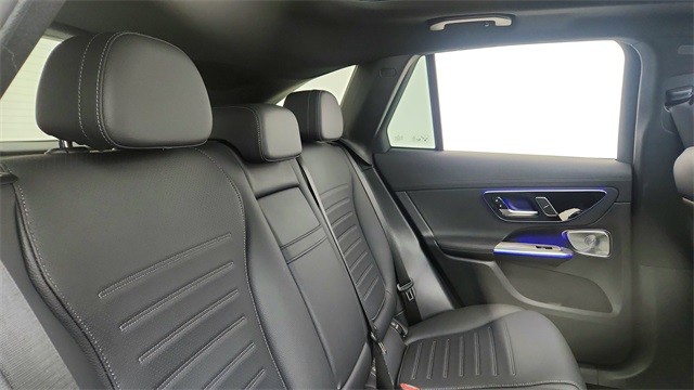 2025 Mercedes-Benz GLC GLC 300 RWD