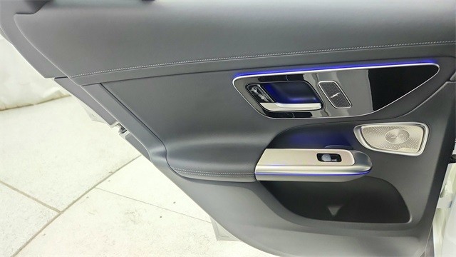 2025 Mercedes-Benz GLC GLC 300 RWD