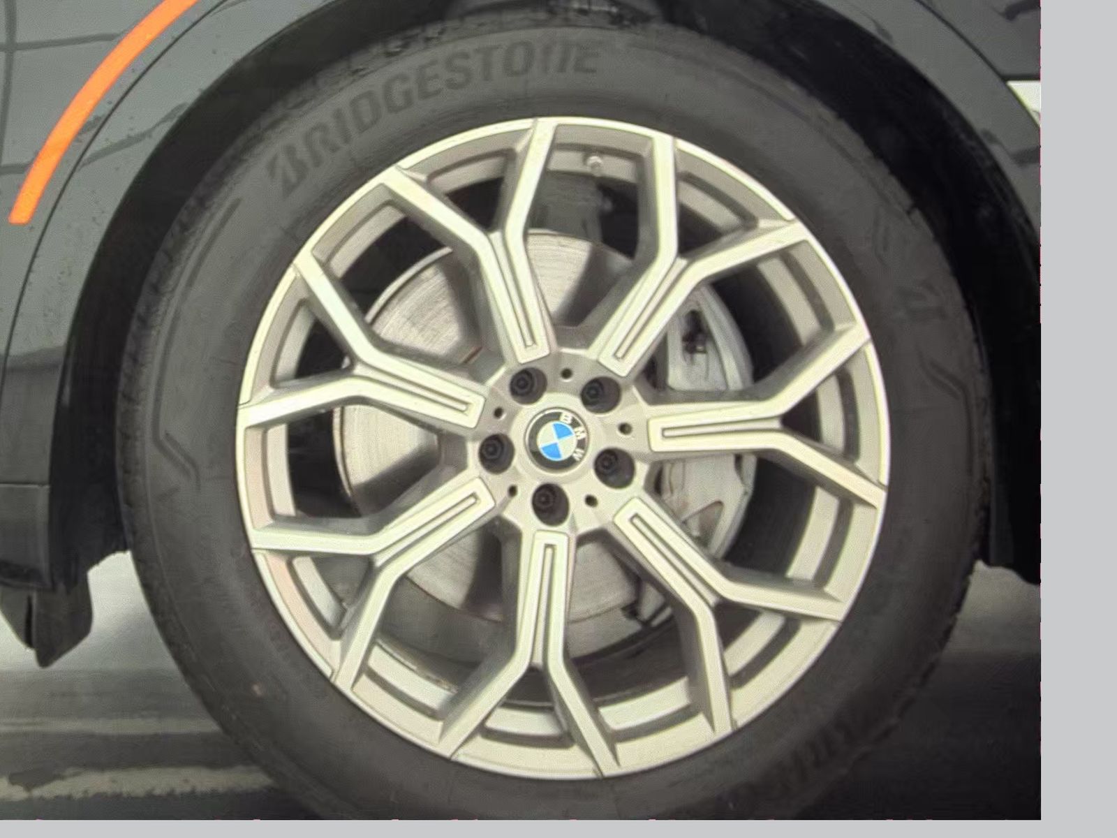 2023 BMW X7 xDrive40i AWD