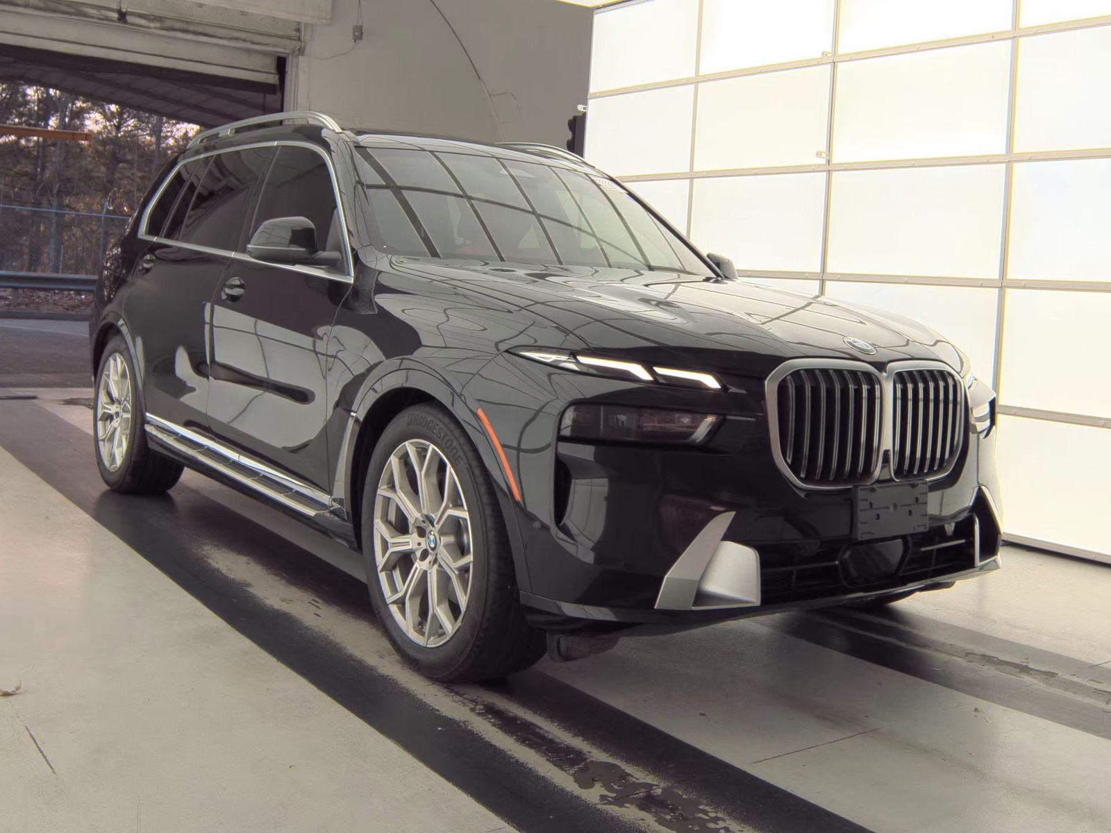 2023 BMW X7 xDrive40i AWD