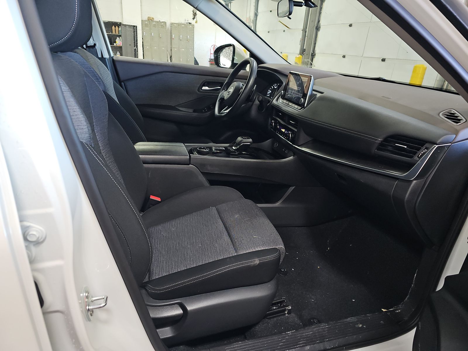 2023 Nissan Rogue SV AWD