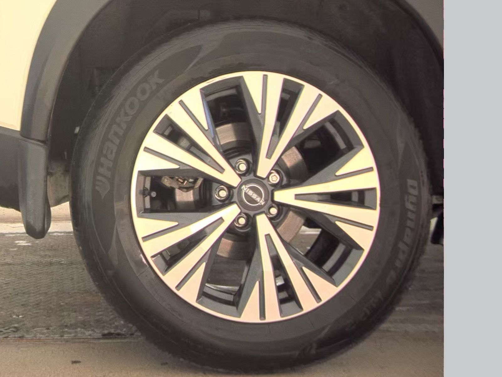 2023 Nissan Rogue SV AWD