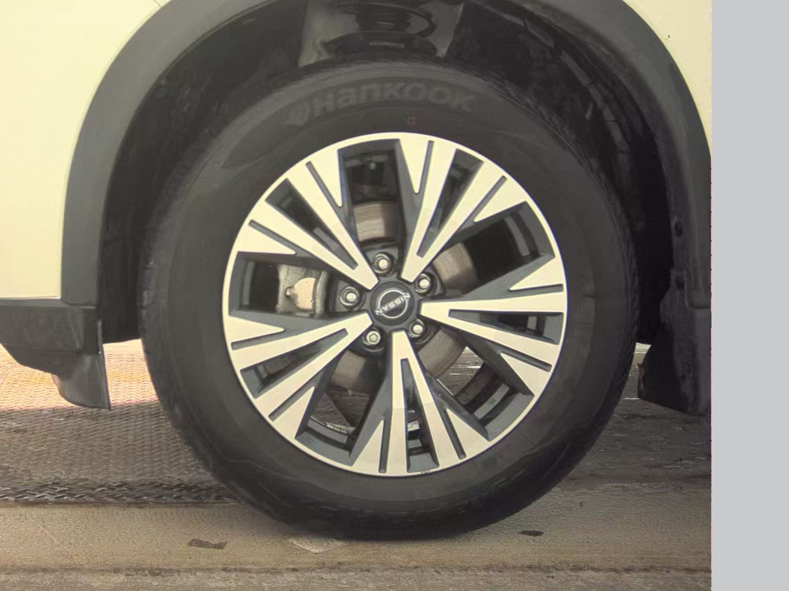 2023 Nissan Rogue SV AWD