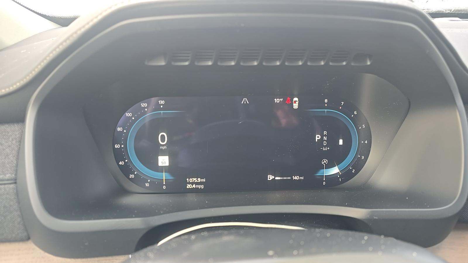 2025 Volvo XC90 B5 Plus AWD