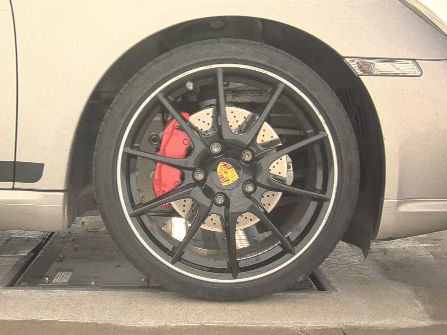 2011 Porsche Cayman S FWD