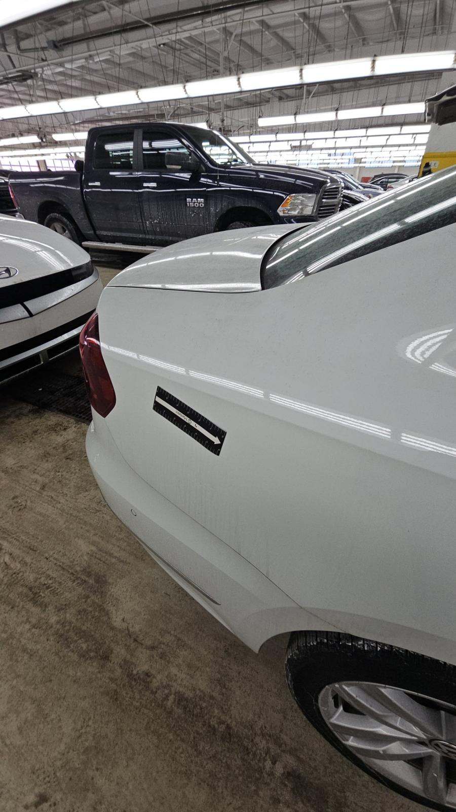 2018 Volkswagen Passat 2.0T SEL Premium FWD