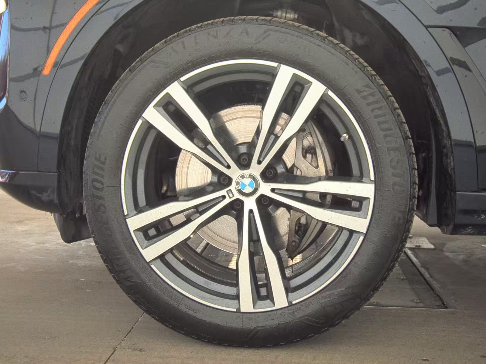 2024 BMW X7 xDrive40i AWD