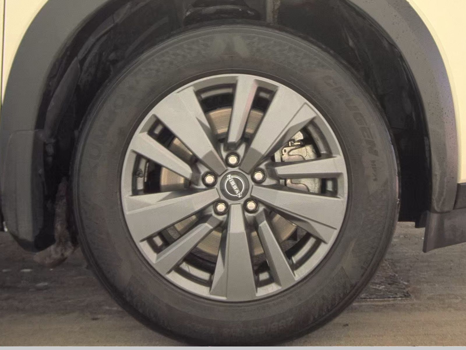 2024 Nissan Pathfinder SV AWD