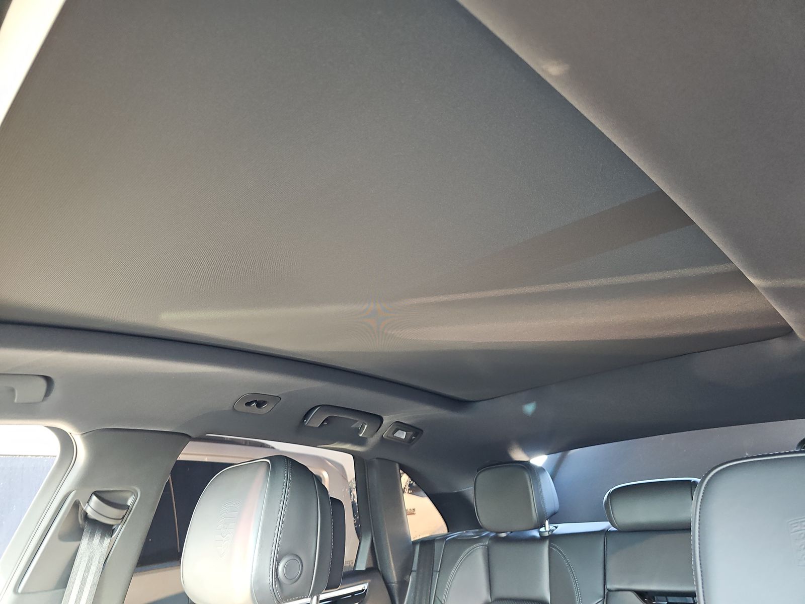 2022 Porsche Macan Base AWD