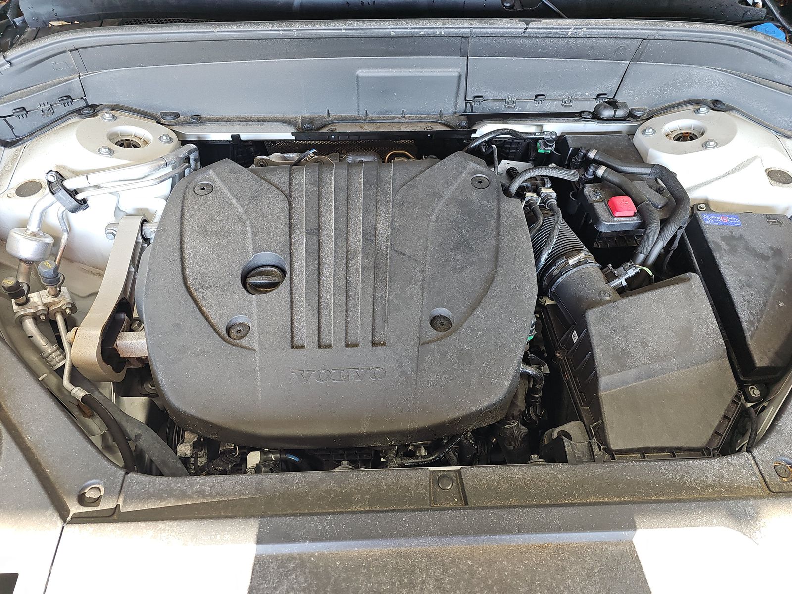 2025 Volvo XC90 B5 Plus AWD