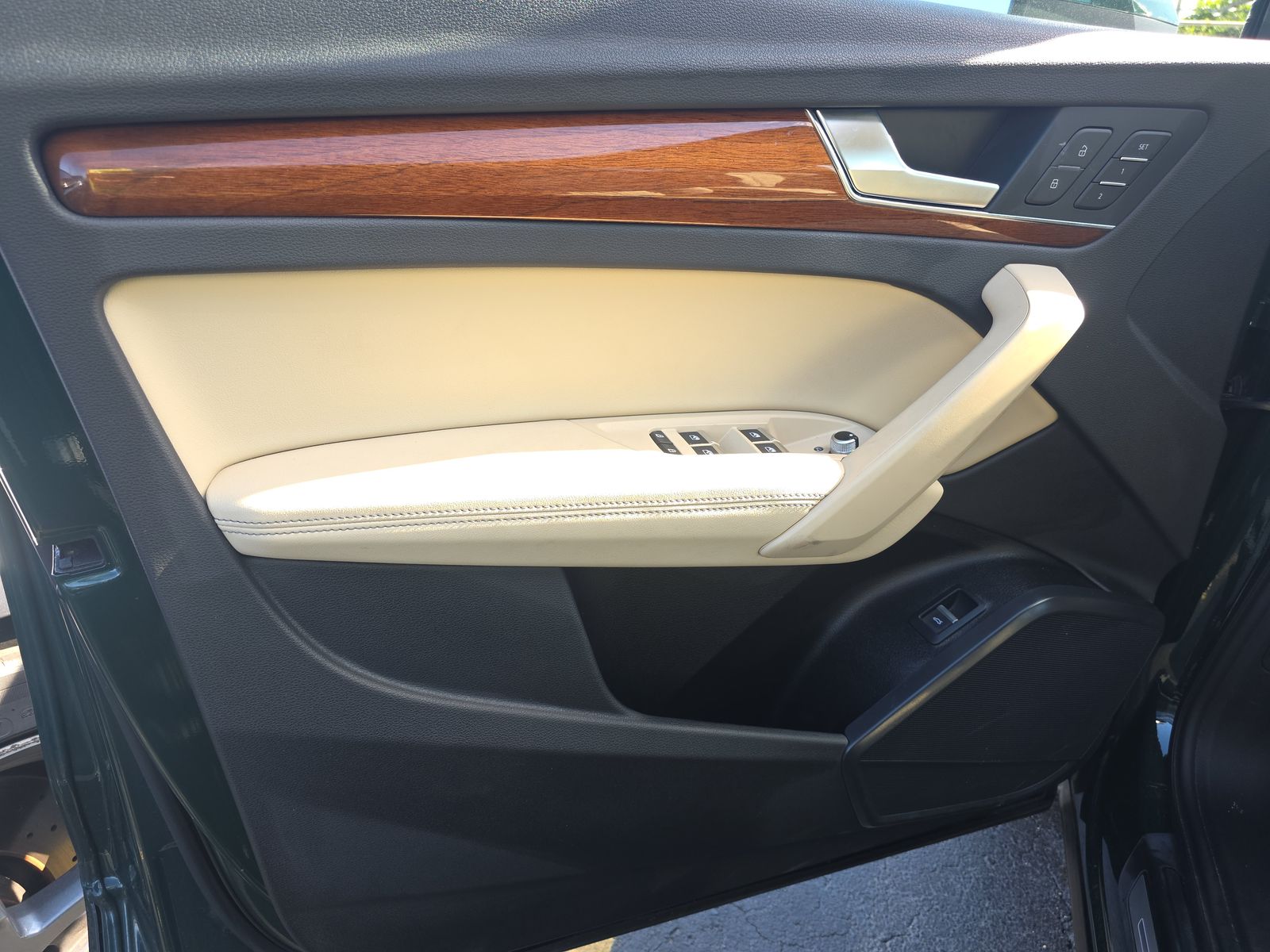 2022 Audi Q5 S line Premium Plus AWD