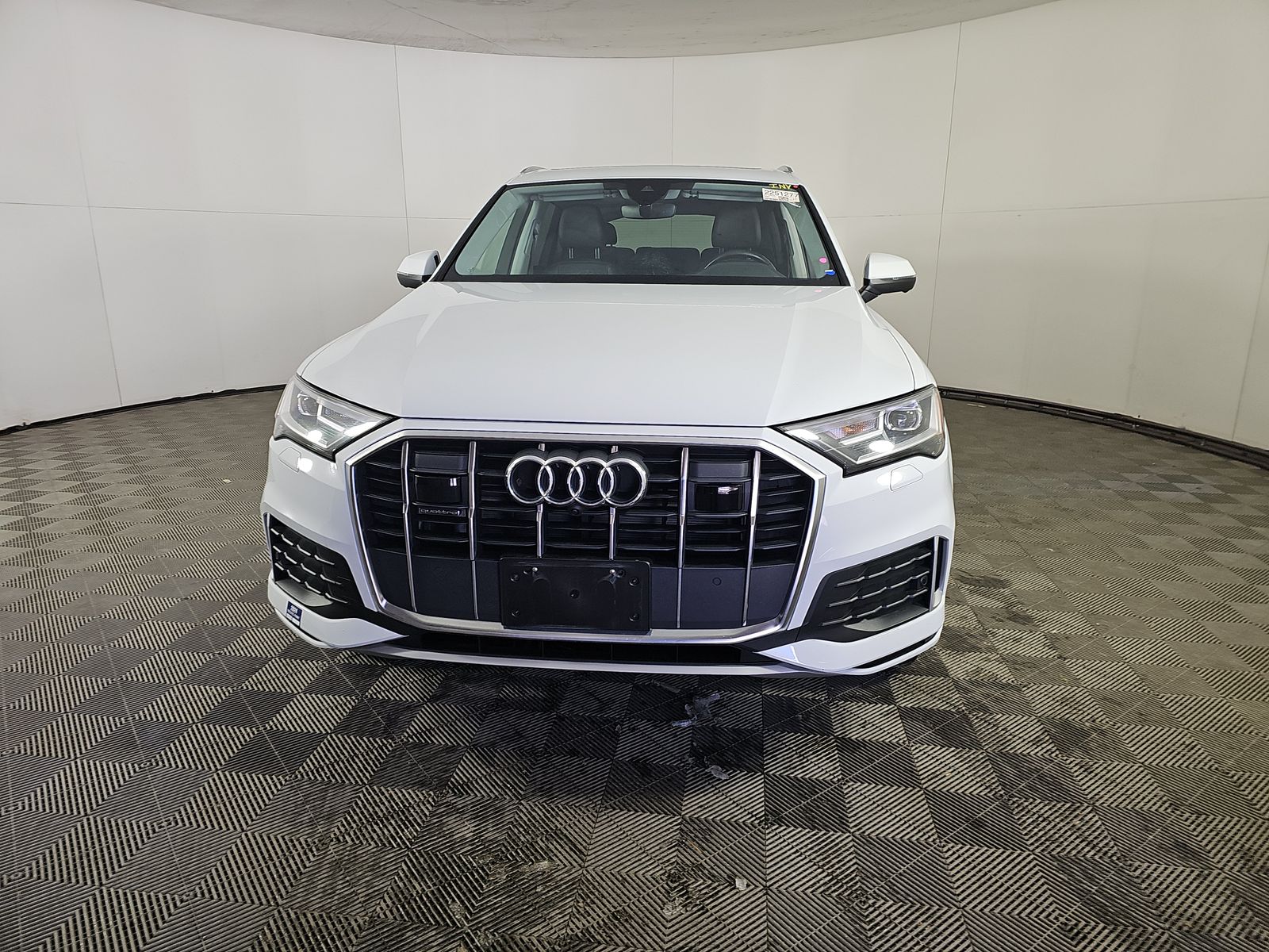 2023 Audi Q7 Premium Plus AWD