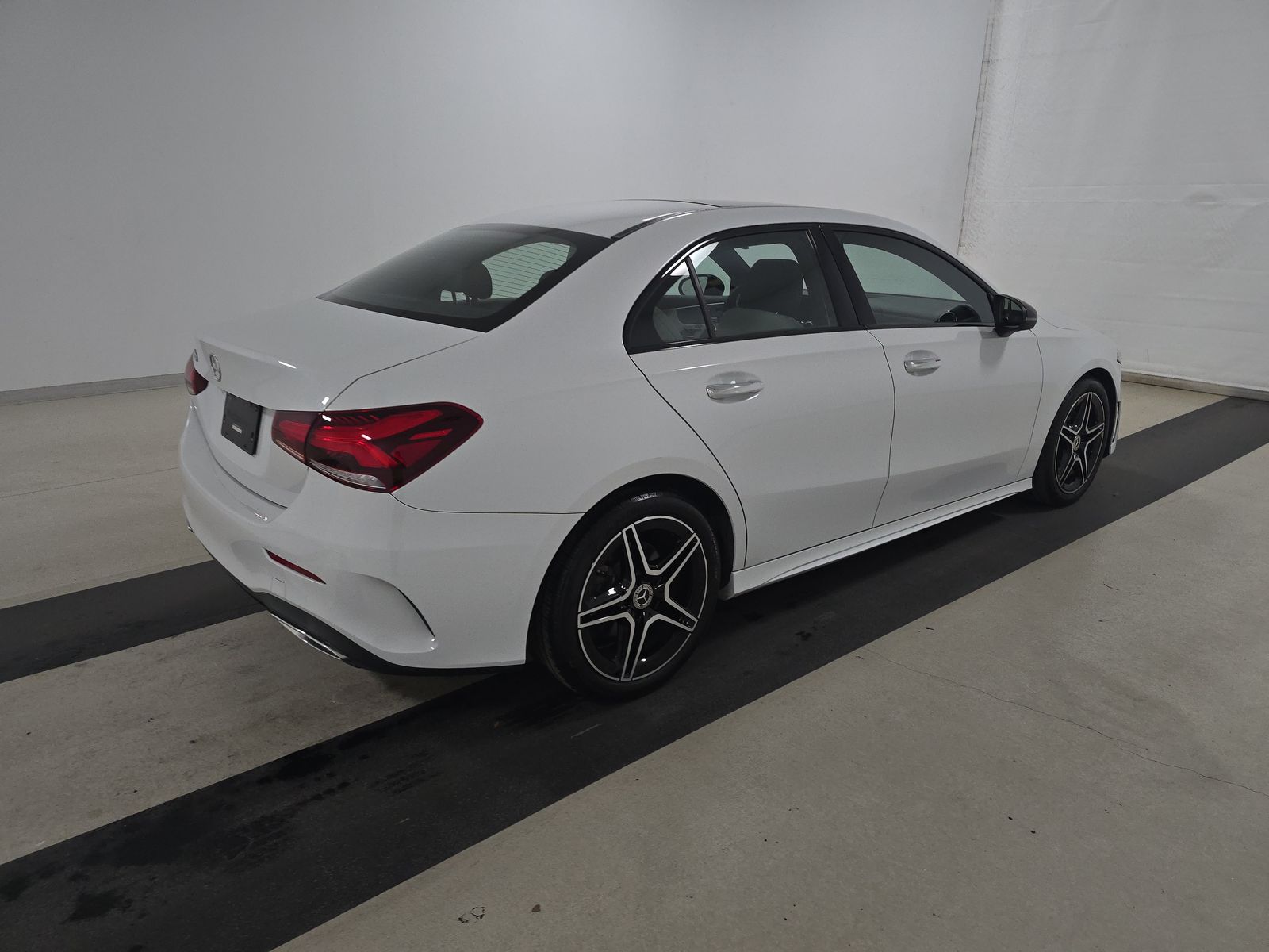 2022 Mercedes-Benz A-Class A 220 FWD