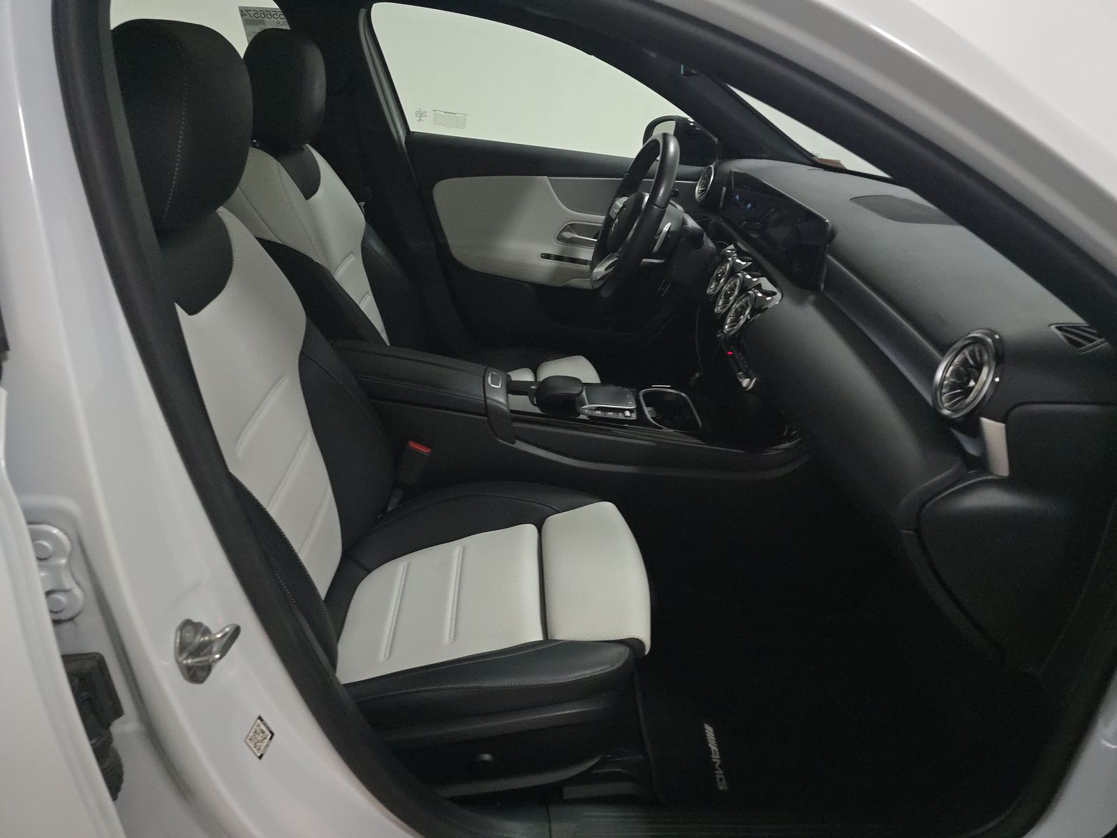 2022 Mercedes-Benz A-Class A 220 FWD