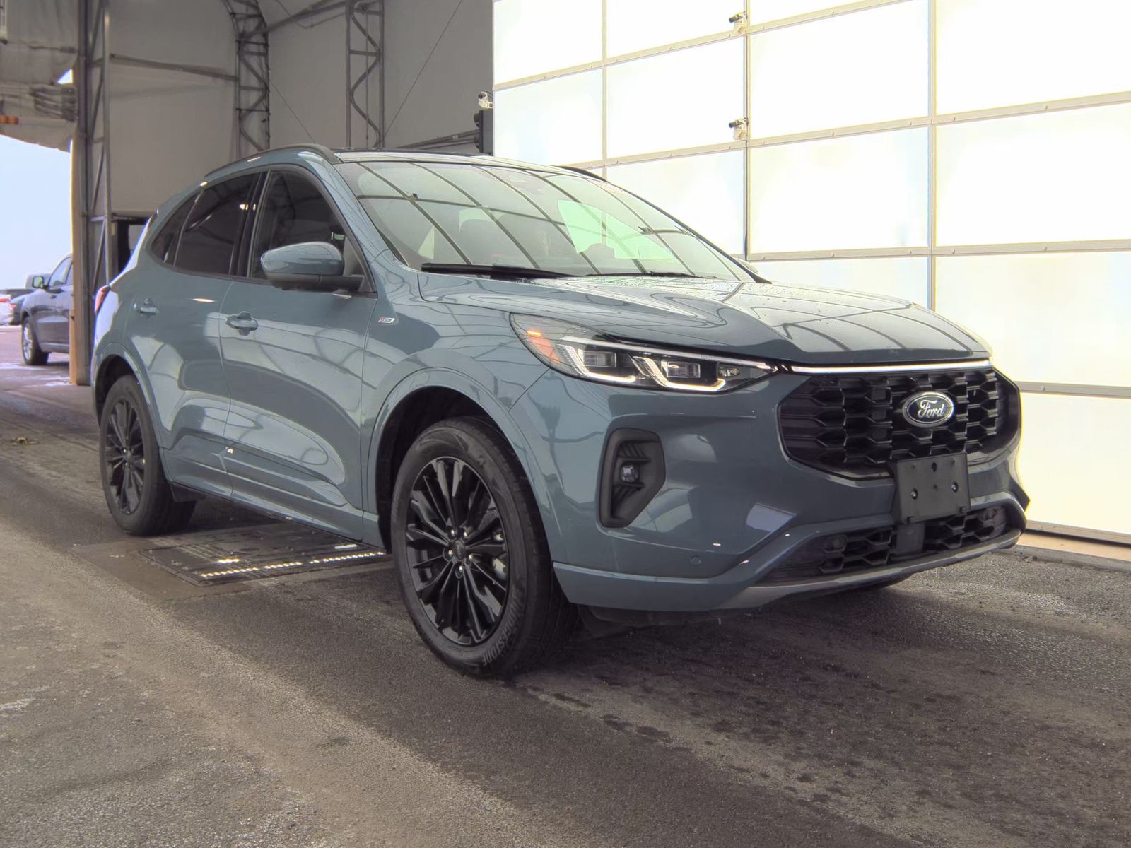 2025 Ford Escape Hybrid ST-Line Elite AWD