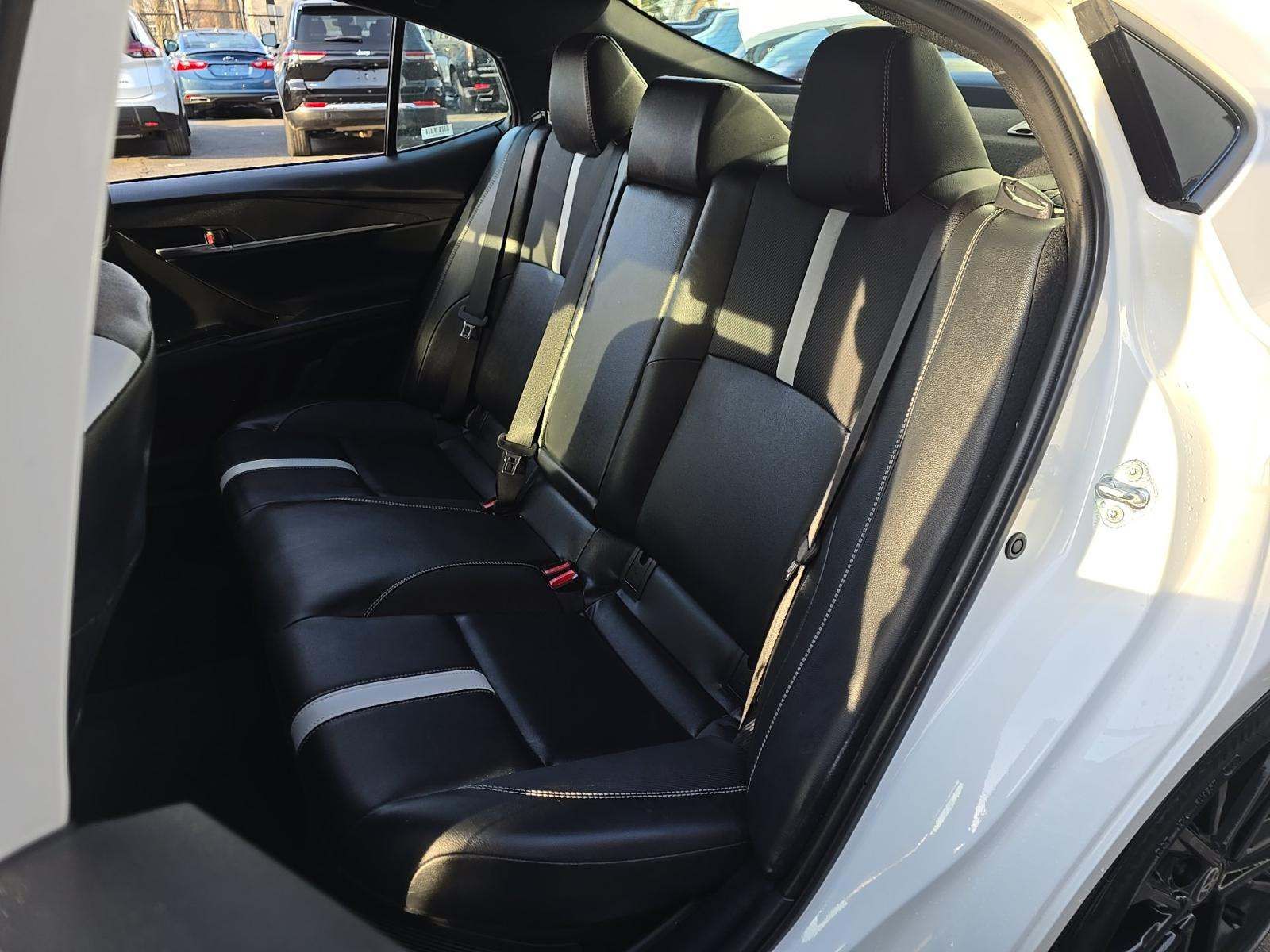 2025 Toyota Camry SE FWD