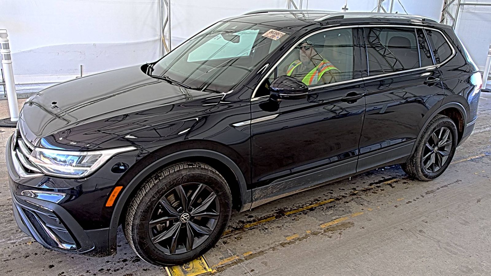 2022 Volkswagen Tiguan 2.0T SE AWD