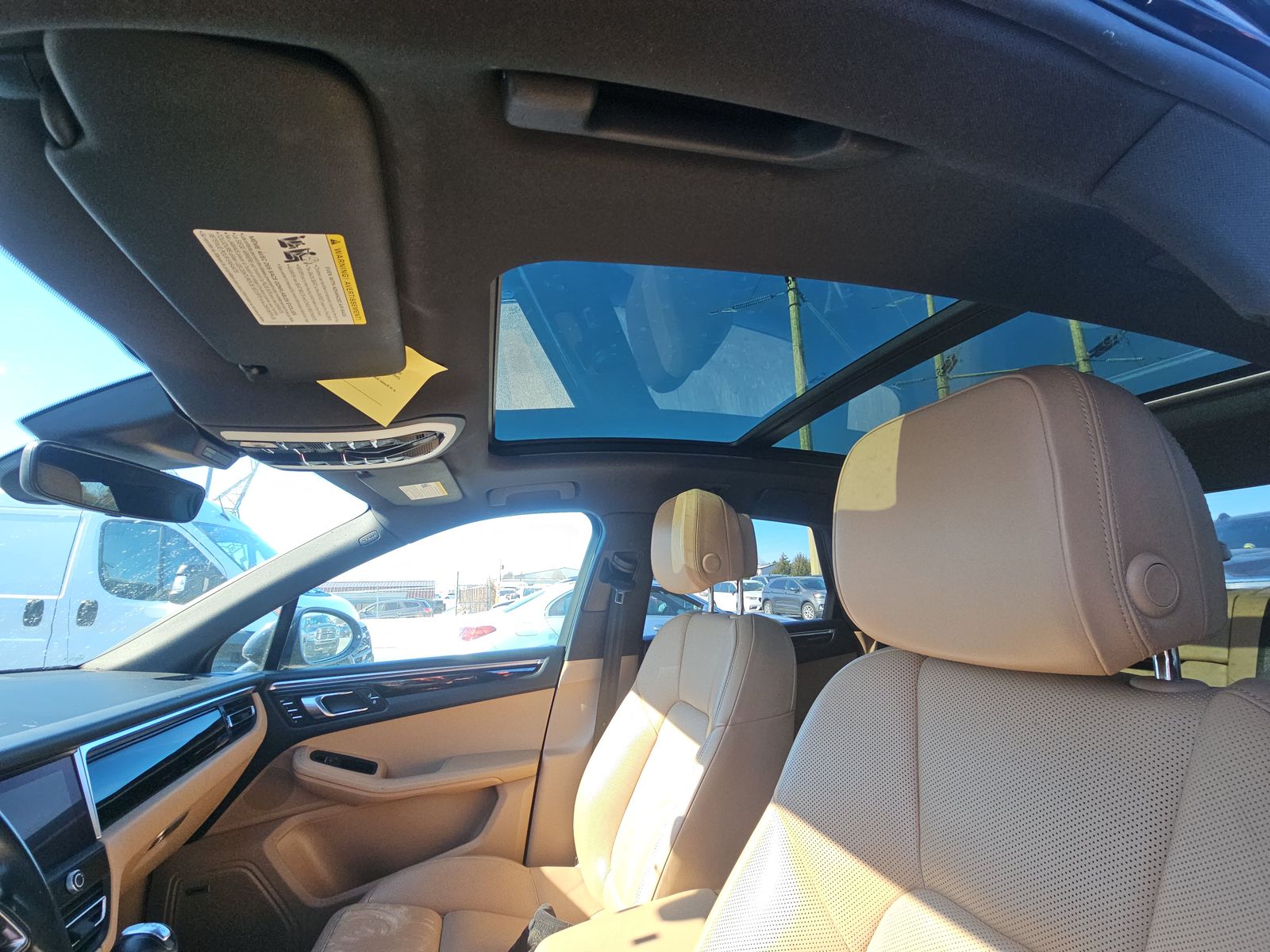 2022 Porsche Macan Base AWD